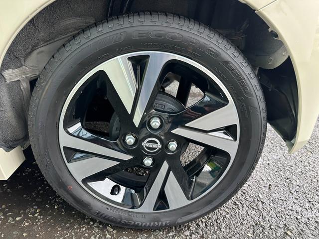 ルークス ハイウェイスター　Ｇターボ　女性１オ－ナ－／禁煙車／ハンズフリ－パワ－スライドドア／ＬＥＤフォク付／３６０°カメラ／純正合皮レザ－シ－ト／純正デジタルインナ－ミラ－／屋根付車庫保管／日産メンテナンスパック整備／ドライブアシスト（68枚目）