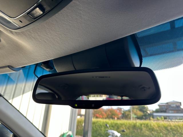 ヴェゼル ハイブリッドＺ　ブラウン黒半革専用内装色／Ｐａｎａｓｏｎｉｃナビ／地デジ／ＣＤ録音／Ｂｌｕｅｔｏｏｔｈオーディオ接続／ＬＥＤライト／管理ユ－ザ－様下取車両／禁煙車／パドルシフト／茶／黒半革シ－ト／シートヒ－タ－／（46枚目）