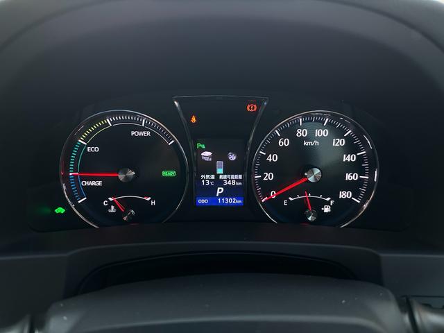 【安心の全台保証付き販売】カーショップ茨木で販売させて頂くクルマは全台に安心保証をお付けしております。それでも心配なお客様には最長３年間（走行無制限）のプランもご用意しております。