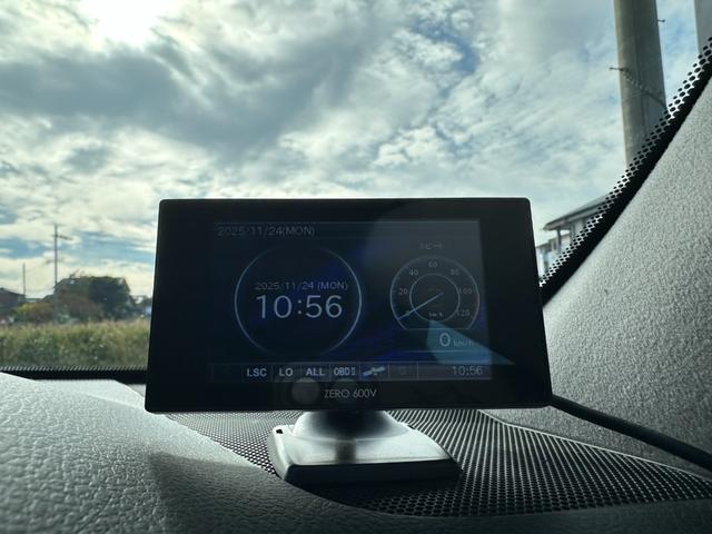 【自信を持った車両ご提案】これはカーショップ茨木の営業スタイルです。理由は『在庫車の全台がディーラー下取ｏｒお客様買取』である為、前オーナー様がどんな乗り方をされていた等、すべてを把握しております。