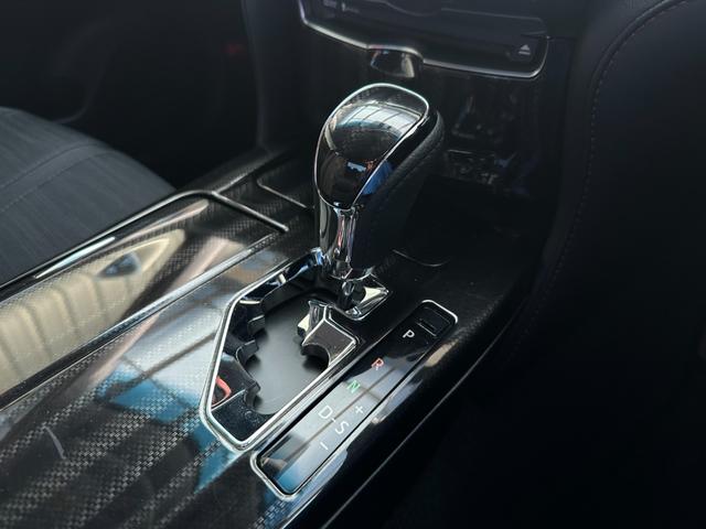 【私たちが対応させていただきます】私たち（とうどう・いしくら・まつもと・うえさか）が親切・丁寧に対応いたします。安心してお問合せください。あなたのご来店を心よりお待ちしております。