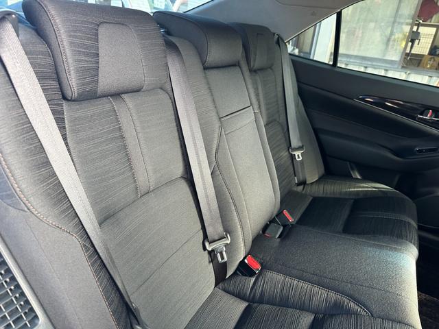 Ｑ：納車時にナビのグレードアップをお願いしたいのですが可能ですか？　Ａ：もちろん可能です。お気軽にお申し付けください。