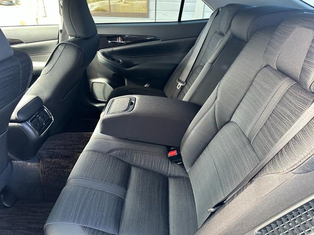 【車庫証明書】　車の保管場所（駐車場）を管轄する警察署に申請し、警確認後に交付されるものです。基本的には当店で対応しますがお客様ご自身で取得いただいても構いません。