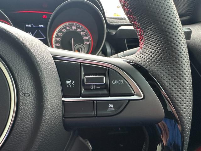 �y���M���������ԗ�����āz����̓J�[�V���b�v��؂̉c�ƃX�^�C���ł��B���R�́w�݌ɎԂ̑S�䂪�f�B�[���[���悏�����q�l����x�ł���ׁA�O�I�[�i�[�l���ǂ�ȏ���������Ă������A���ׂĂ�c�����Ă���܂��B