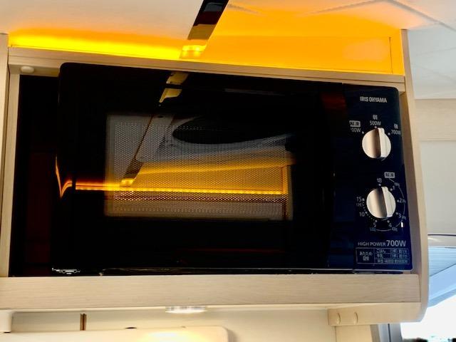 エクストラ キャンピング JPSTAR-H1プラス 4WD ソファーベッド テーブル バンクベッド 専用レザーシート 3000Wインバーター 100V外部電源 電動サイドオーニング 150Wソーラーパネル(47枚目)