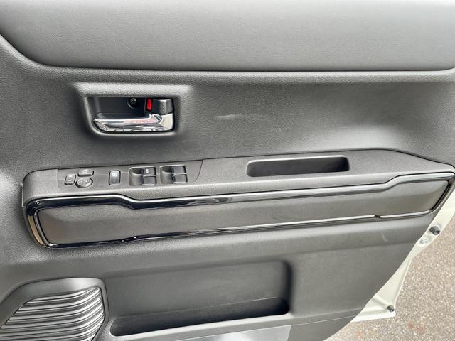 SUZUKI HUSTLER HYBRID X