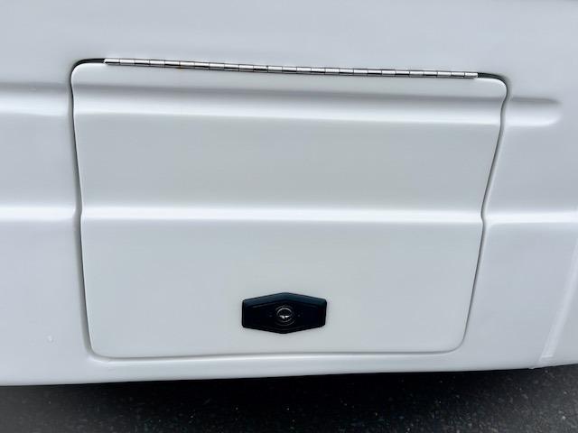 ハイゼットトラック エクストラＳＡＩＩＩｔ　キャンピングＪＰＳＴＡＲ　Ｈａｐｐｙ１プレミアム　エバスペッヒャー製ＦＦヒーター　ビルトインクーラー＋冷蔵庫＋電動サイドオーニング　リチウム電池４００ＡＨ　　外部防水コンセント（65枚目）