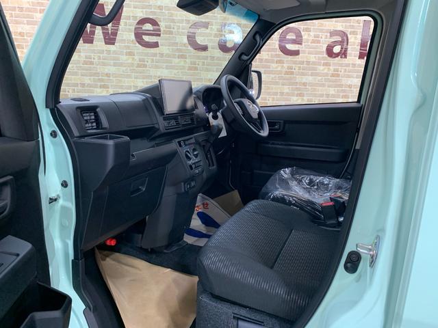 DAIHATSU HIJET CARGO DECKVAN G