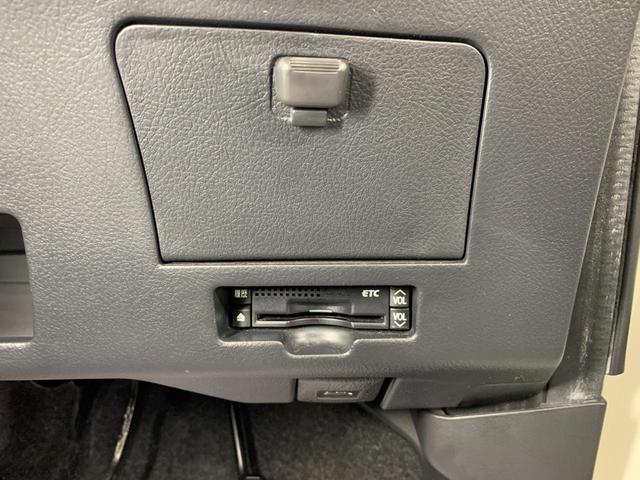 bB Z トヨタ純正ナビ・ワンセグTV バックカメラ ビルトインETC オートエアコン 収納付大型アームレスト フロントベンチシート ウインカーミラー 禁煙車 1オーナー 走行2万台(7枚目)