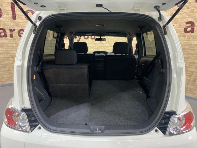 bB Z トヨタ純正ナビ・ワンセグTV バックカメラ ビルトインETC オートエアコン 収納付大型アームレスト フロントベンチシート ウインカーミラー 禁煙車 1オーナー 走行2万台(44枚目)