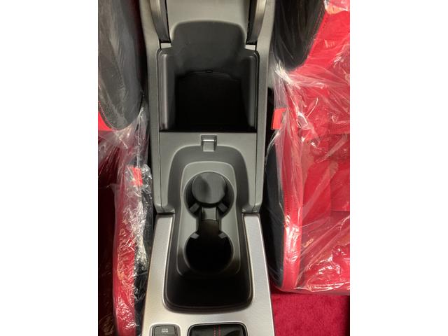 シビック タイプR 登録済未使用車 スマホ連携9インチ純正ナビ・フルセグTV・Bluetooth ETC2.0車載器 LEDヘッドライト レーダークルーズコントロール クリアランスソナー フレームレッド(21枚目)