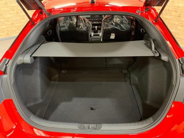 シビック タイプR 登録済未使用車 スマホ連携9インチ純正ナビ・フルセグTV・Bluetooth ETC2.0車載器 LEDヘッドライト レーダークルーズコントロール クリアランスソナー フレームレッド(38枚目)