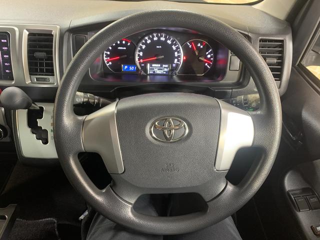 ハイエースワゴン GL 10人乗り 1オーナー 純正ナビ・フルセグTV・Bluetooth接続 バックカメラ ETC車載器 左側スライドドア 4ドア オートライト機能 走行1万km台(2枚目)
