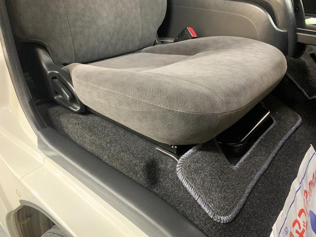 ハイエースワゴン GL 10人乗り 1オーナー 純正ナビ・フルセグTV・Bluetooth接続 バックカメラ ETC車載器 左側スライドドア 4ドア オートライト機能 走行1万km台(13枚目)