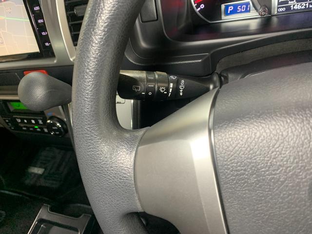 ハイエースワゴン GL 10人乗り 1オーナー 純正ナビ・フルセグTV・Bluetooth接続 バックカメラ ETC車載器 左側スライドドア 4ドア オートライト機能 走行1万km台(14枚目)