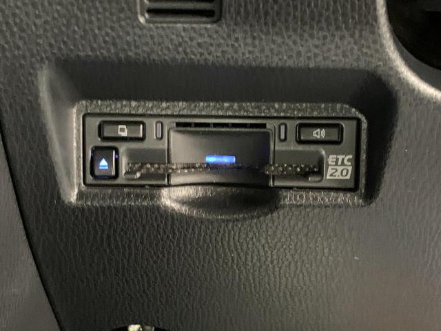 ヴォクシー Ｓ－Ｚ　純正Ｄオーディオ・フルセグＴＶ・ＣＤ・ＤＶＤスロット・ＨＤＭＩ　全方位カメラ　ＥＴＣ　両パワスラ　１，２列目シートＨ　ＢＳＭ　Ｄミラー　３眼ＬＥＤ　快適利便・ドライビングサポートＰ　Ｔチームメイト（24枚目）