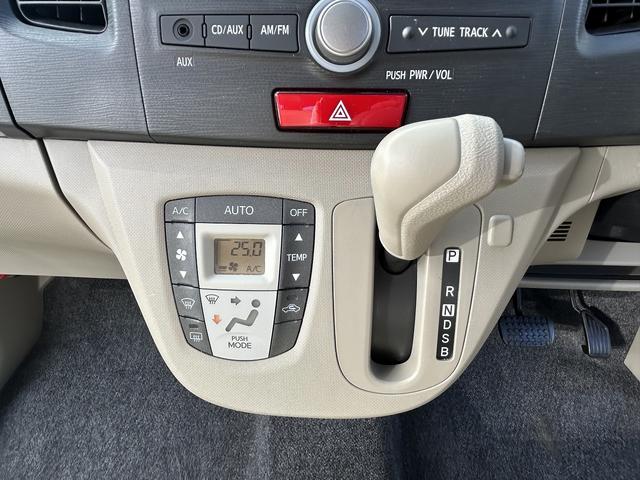 ムーヴ Ｌ　アイドリングストップ　キーレスエントリー　プライバシーガラス　ベンチシート　左右エアバック　ＣＶＴ　ヘッドライトコーティング施工済（14枚目）