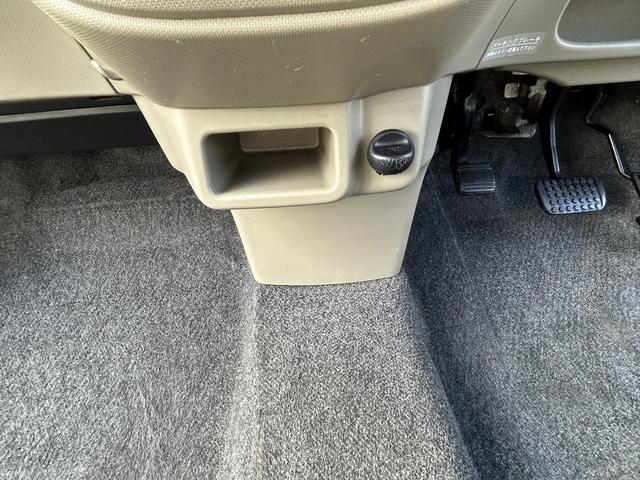 ムーヴ Ｌ　アイドリングストップ　キーレスエントリー　プライバシーガラス　ベンチシート　左右エアバック　ＣＶＴ　ヘッドライトコーティング施工済（17枚目）