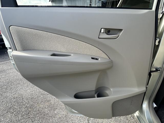 ムーヴ Ｌ　アイドリングストップ　キーレスエントリー　プライバシーガラス　ベンチシート　左右エアバック　ＣＶＴ　ヘッドライトコーティング施工済（23枚目）