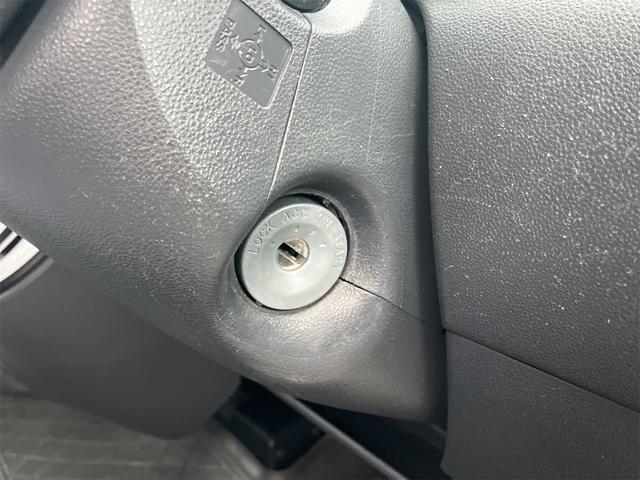 ハイゼットカーゴ ＤＸ　Ｃｌａｒｉｏｎナビ　ワンセグＴＶ　キーレス　Ｂｌｕｅｔｏｏｔｈ接続　エアコン　運転席・助手席エアバッグ（29枚目）