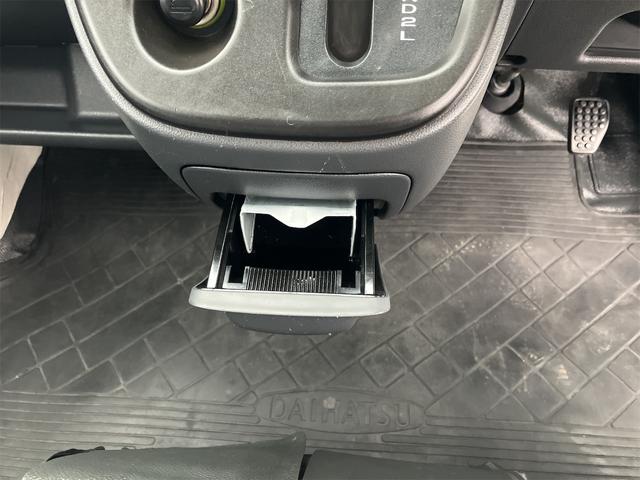 ハイゼットカーゴ ＤＸ　Ｃｌａｒｉｏｎナビ　ワンセグＴＶ　キーレス　Ｂｌｕｅｔｏｏｔｈ接続　エアコン　運転席・助手席エアバッグ（33枚目）