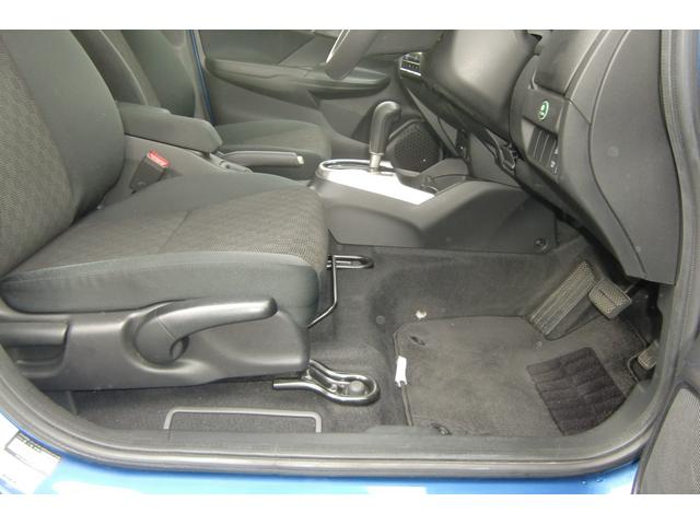 フィット 13G・Lパッケージ あんしんパッケージ CTBA 純正メーカーインターナビ・フルセグTV・Bカメラ LEDヘッド スマートキー2個&プッシュスタート アイドリングストップ 純正ETC ドラレコ エコアシスト(13枚目)