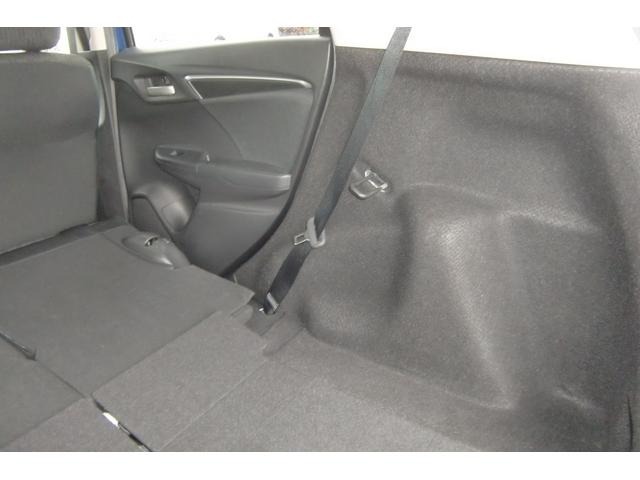 フィット 13G・Lパッケージ あんしんパッケージ CTBA 純正メーカーインターナビ・フルセグTV・Bカメラ LEDヘッド スマートキー2個&プッシュスタート アイドリングストップ 純正ETC ドラレコ エコアシスト(23枚目)