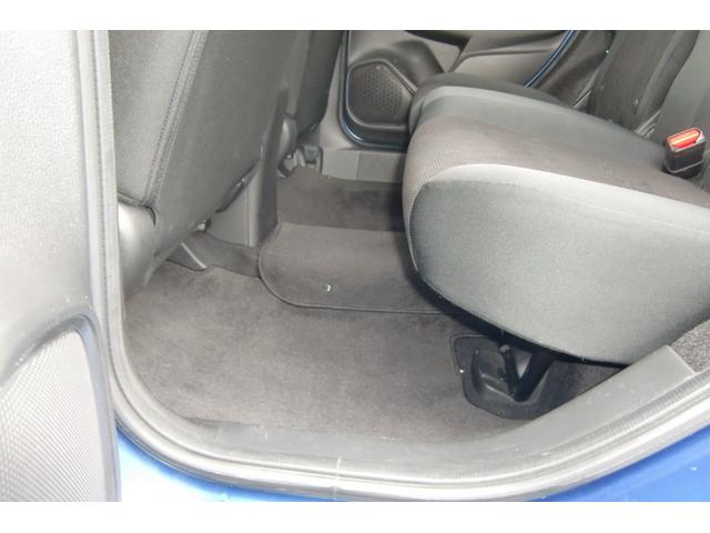 フィット 13G・Lパッケージ あんしんパッケージ CTBA 純正メーカーインターナビ・フルセグTV・Bカメラ LEDヘッド スマートキー2個&プッシュスタート アイドリングストップ 純正ETC ドラレコ エコアシスト(25枚目)