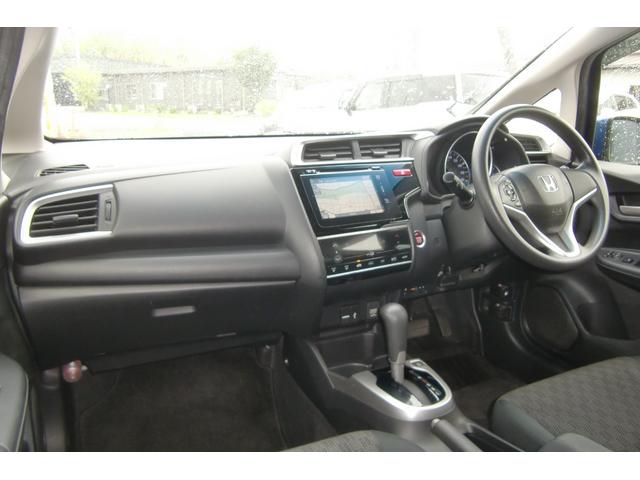 フィット 13G・Lパッケージ あんしんパッケージ CTBA 純正メーカーインターナビ・フルセグTV・Bカメラ LEDヘッド スマートキー2個&プッシュスタート アイドリングストップ 純正ETC ドラレコ エコアシスト(27枚目)