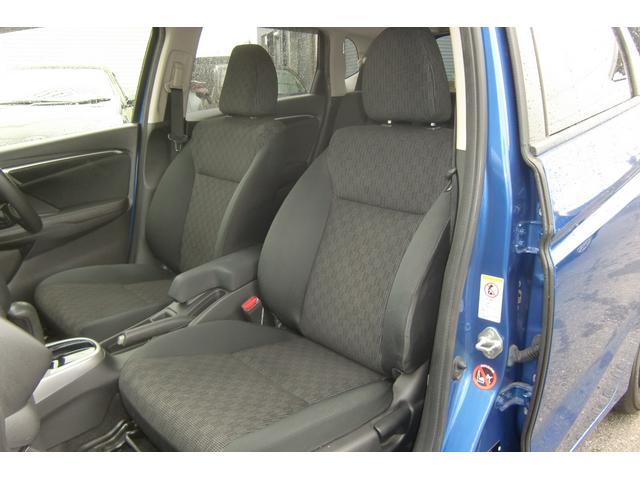 フィット 13G・Lパッケージ あんしんパッケージ CTBA 純正メーカーインターナビ・フルセグTV・Bカメラ LEDヘッド スマートキー2個&プッシュスタート アイドリングストップ 純正ETC ドラレコ エコアシスト(28枚目)