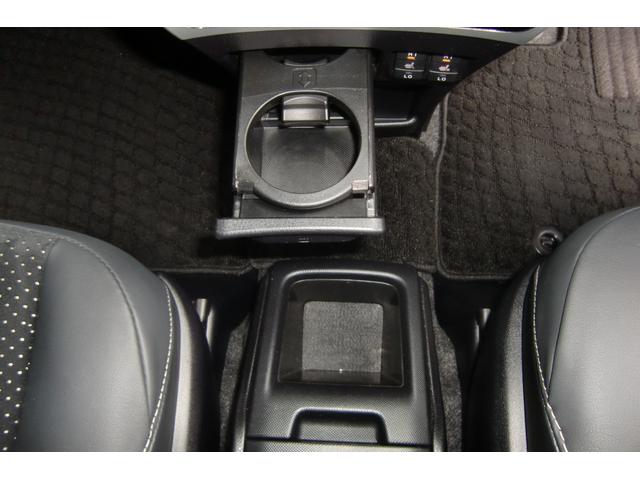 ヴォクシー ハイブリッドＺＳ　煌ＩＩＩ　アルパイン１１インチナビ・後席モニター　トヨタセーフティセンス　両側パワースライドドア　ハーフレザーシート　Ｆ席シートヒーター　クルコン　Ｒオートエアコン　スマートキー２個　スペアタイヤ（43枚目）