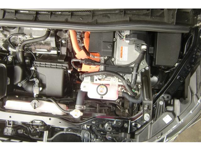 ヴォクシー ハイブリッドＺＳ　煌ＩＩＩ　アルパイン１１インチナビ・後席モニター　トヨタセーフティセンス　両側パワースライドドア　ハーフレザーシート　Ｆ席シートヒーター　クルコン　Ｒオートエアコン　スマートキー２個　スペアタイヤ（55枚目）