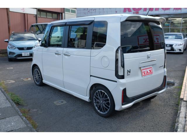 Ｎ－ＢＯＸカスタム ターボ　ターボ　ＥＴＣ　ディスプレイオーディオ　バックカメラ　ステアリングシフト（3枚目）