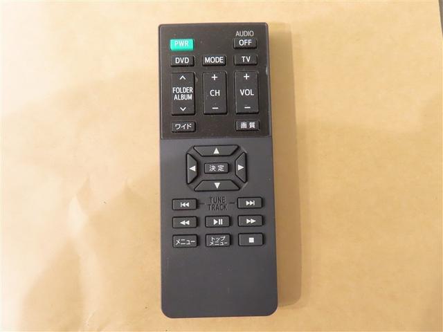 アルファード ２．５Ｓ　Ｃパッケージ　サンルーフ　フルセグ　メモリーナビ　ＤＶＤ再生　後席モニター　バックカメラ　衝突被害軽減システム　ＥＴＣ　ドラレコ　両側電動スライド　ＬＥＤヘッドランプ　乗車定員７人　３列シート　ワンオーナー　記録簿（30枚目）