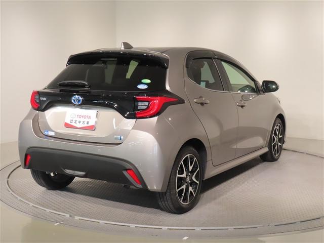 ヤリス ハイブリッドZ フルセグ メモリーナビ バックカメラ 衝突被害軽減システム ETC ドラレコ LEDヘッドランプ ワンオーナー 記録簿(3枚目)