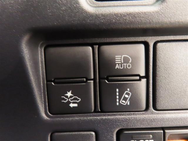 ノア Ｓｉ　ダブルバイビーＩＩＩ　フルセグ　メモリーナビ　ＤＶＤ再生　後席モニター　バックカメラ　衝突被害軽減システム　ＥＴＣ　ドラレコ　両側電動スライド　ＬＥＤヘッドランプ　ウオークスルー　乗車定員７人　３列シート　ワンオーナー（16枚目）