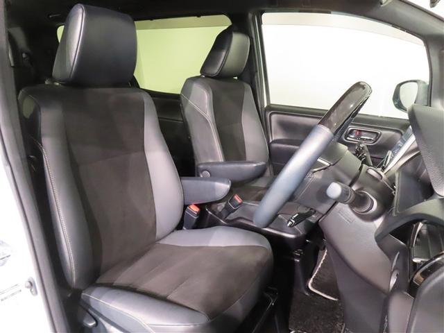 ノア Ｓｉ　ダブルバイビーＩＩＩ　フルセグ　メモリーナビ　ＤＶＤ再生　後席モニター　バックカメラ　衝突被害軽減システム　ＥＴＣ　ドラレコ　両側電動スライド　ＬＥＤヘッドランプ　ウオークスルー　乗車定員７人　３列シート　ワンオーナー（21枚目）