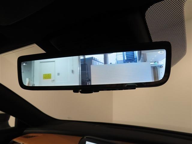 クラウンクロスオーバー ＲＳアドバンスド　革シート　４ＷＤ　フルセグ　メモリーナビ　バックカメラ　衝突被害軽減システム　ＥＴＣ　ドラレコ　ＬＥＤヘッドランプ　ワンオーナー　記録簿（20枚目）