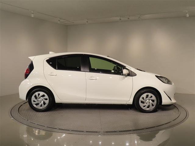 アクア Ｓ　フルセグ　メモリーナビ　ＤＶＤ再生　バックカメラ　ＥＴＣ　ワンオーナー　記録簿（4枚目）