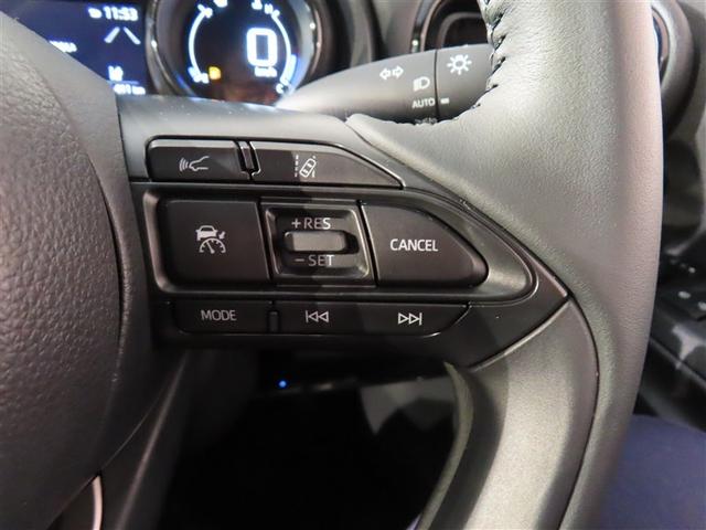 ヤリス ハイブリッドＺ　４ＷＤ　メモリーナビ　バックカメラ　衝突被害軽減システム　ＥＴＣ　ドラレコ　ＬＥＤヘッドランプ　ワンオーナー　記録簿（11枚目）