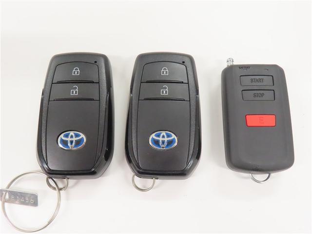 ヤリス ハイブリッドＺ　４ＷＤ　メモリーナビ　バックカメラ　衝突被害軽減システム　ＥＴＣ　ドラレコ　ＬＥＤヘッドランプ　ワンオーナー　記録簿（15枚目）