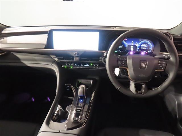 クラウンスポーツ Ｚ　革シート　４ＷＤ　フルセグ　メモリーナビ　バックカメラ　衝突被害軽減システム　ＥＴＣ　ＬＥＤヘッドランプ　ワンオーナー　記録簿（5枚目）