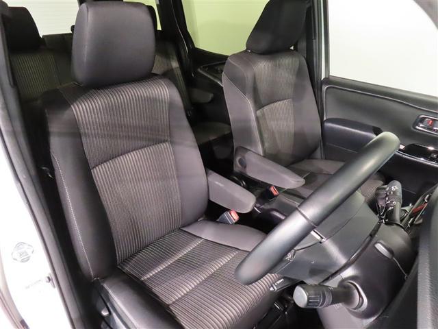 ヴォクシー ＺＳ　煌ＩＩ　フルセグ　メモリーナビ　ＤＶＤ再生　後席モニター　バックカメラ　衝突被害軽減システム　ＥＴＣ　ドラレコ　両側電動スライド　ＬＥＤヘッドランプ　ウオークスルー　乗車定員７人　３列シート　ワンオーナー（22枚目）