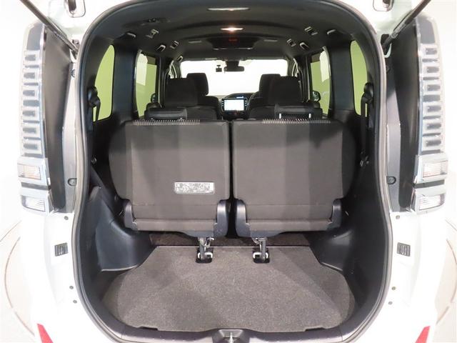 ヴォクシー ＺＳ　煌ＩＩ　フルセグ　メモリーナビ　ＤＶＤ再生　後席モニター　バックカメラ　衝突被害軽減システム　ＥＴＣ　ドラレコ　両側電動スライド　ＬＥＤヘッドランプ　ウオークスルー　乗車定員７人　３列シート　ワンオーナー（32枚目）