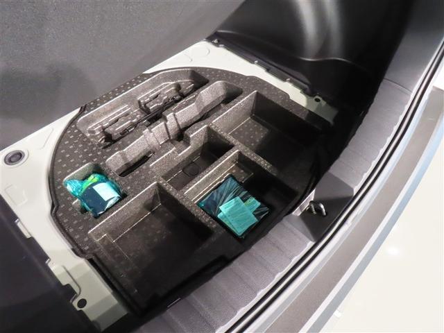 �����f�b�L�{�[�h���̎��[�X�y�[�X