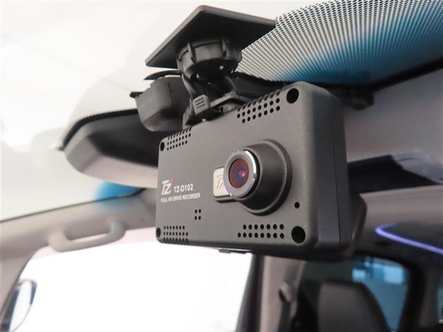 アルファード ２．５Ｓ　Ｃパッケージ　サンルーフ　フルセグ　メモリーナビ　ＤＶＤ再生　後席モニター　バックカメラ　衝突被害軽減システム　ＥＴＣ　ドラレコ　両側電動スライド　ＬＥＤヘッドランプ　乗車定員７人　３列シート　フルエアロ　記録簿（22枚目）