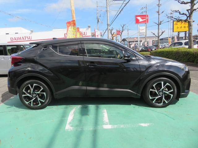 Ｃ－ＨＲ Ｇ　トヨタセイフティセンス　純正ナビ　ＴＶ　バックカメラ　ＥＴＣ　クルーズコントロール（5枚目）