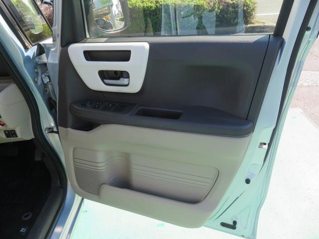 Ｎ－ＢＯＸ Ｇ・スロープＬホンダセンシング　車椅子専用装備　純正ナビ　ＴＶ　Ｂカメラ　ＥＴＣ　左パワースライドドア　ＬＥＤライト（14枚目）