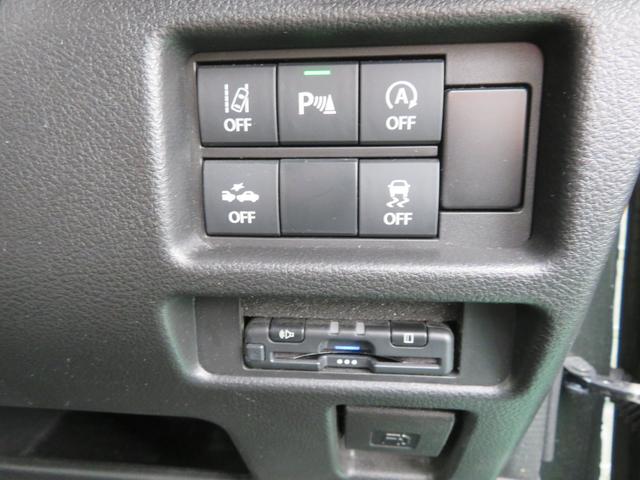 ��������i�̂d�s�b���t���Ă܂��B�������H���������A�m���X�g�b�v�Œʉ߉\�H�d�s�b���g���΁A�y���j��������[�銄���Ȃǂ̃����b�g���󂯂鎖���ł��܂��B�������ł�����p�ӂ���K�v���Ȃ��Ƃ�����֗��ł��ˁB