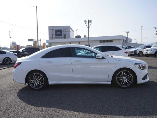 ＣＬＡ１８０　ＡＭＧ　スタイル　ハーフレザーシート／メーカーナビ／Ａｐｐｌｅカープレイ／Ｂｌｕｅｔｏｏｔｈ接続／フルセグＴＶ／ＤＶＤ・ＣＤ再生／バックモニター／衝突軽減ブレーキ／レーダークルコン／コーナーセンサー(8枚目)